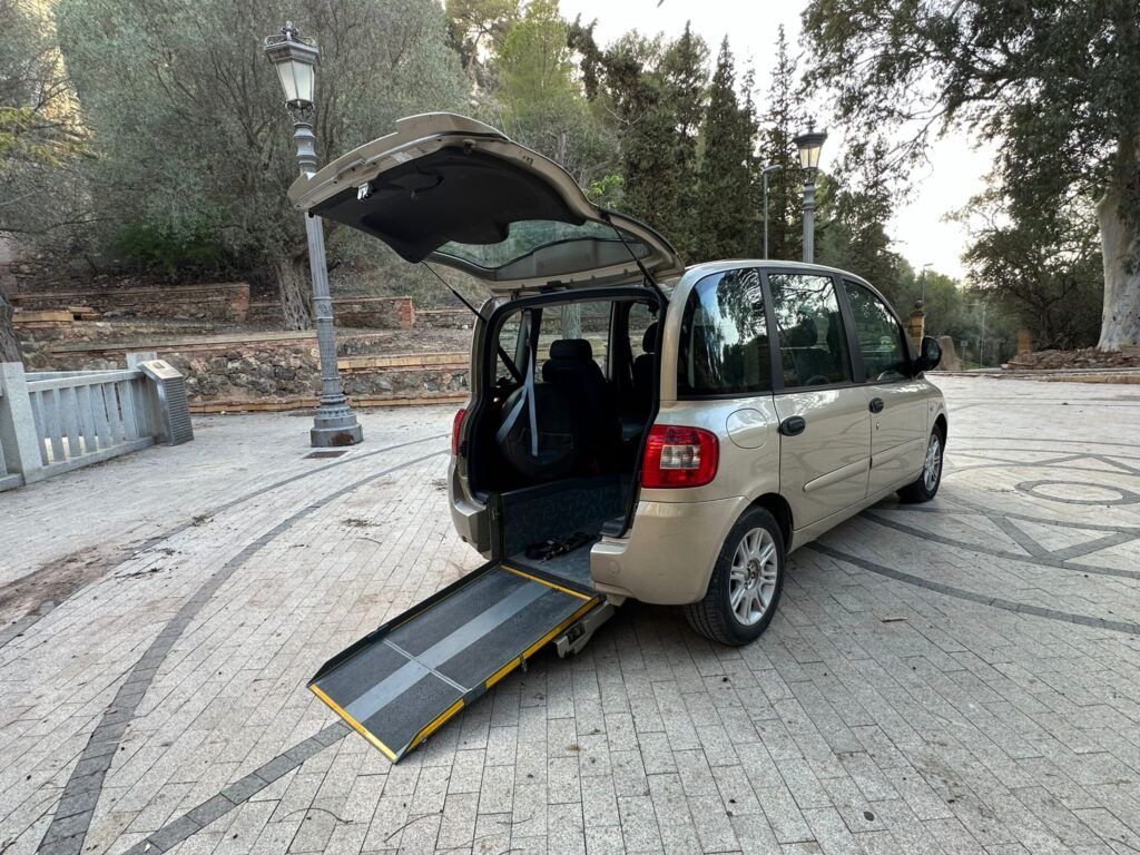 FIAT MULTIPLA ADAPTADA SILLA DE RUEDAS