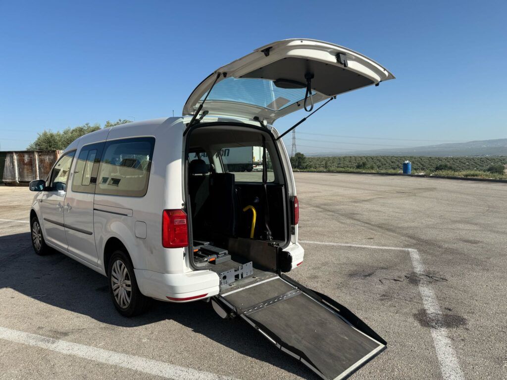 caddy maxi adaptada pmr